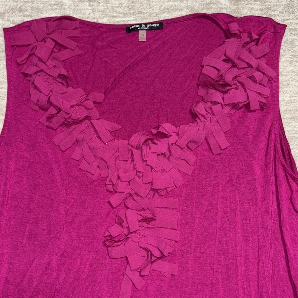 2X Cable & Gauge woman fuchsia ruffle collar super cute tank! - Picture 2 of 3
